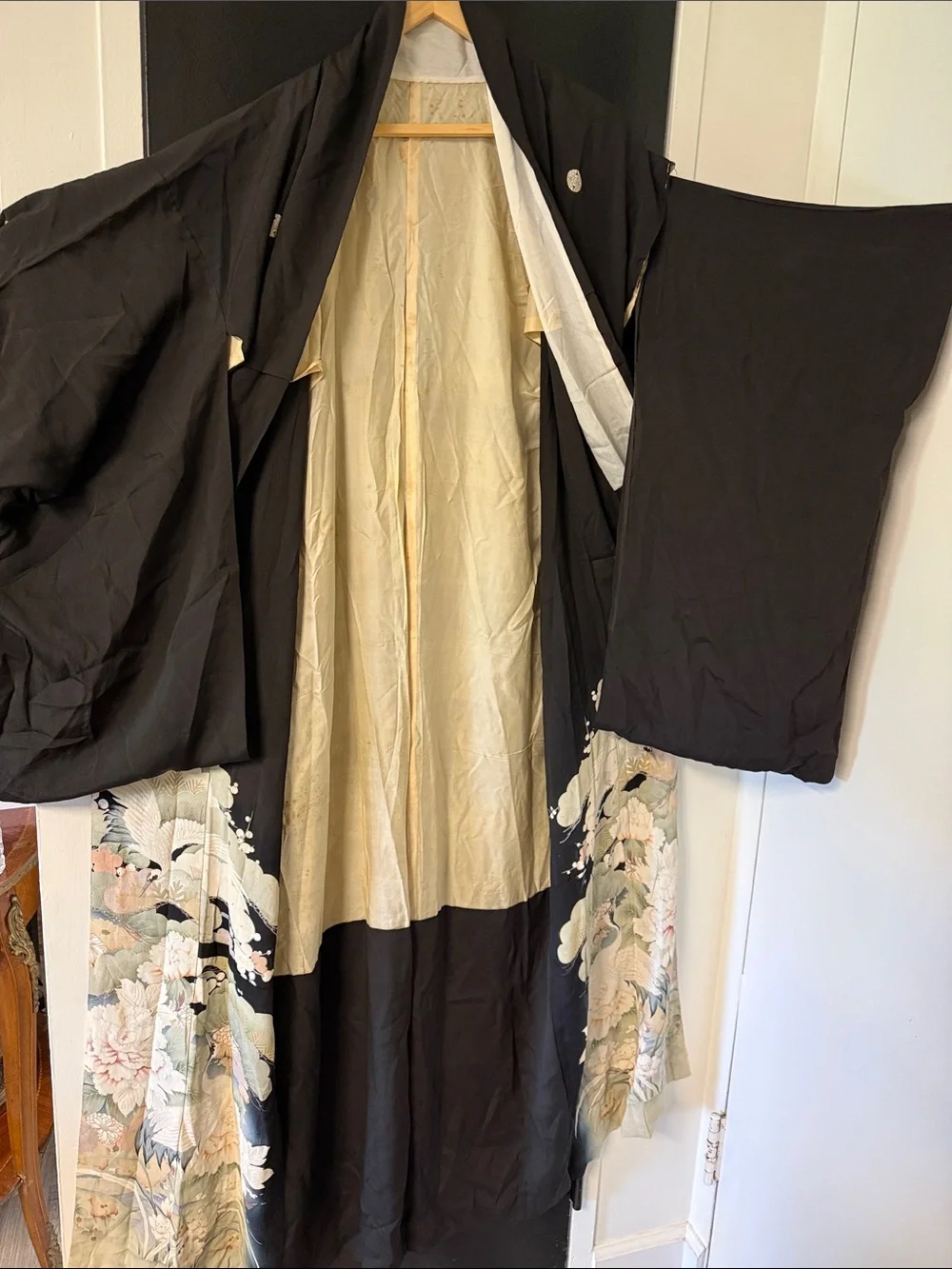 Vintage Japanese Kimono Antique Silk Black Tomesode Silk
Kimono #japan #Silk - Picture 3 of 10